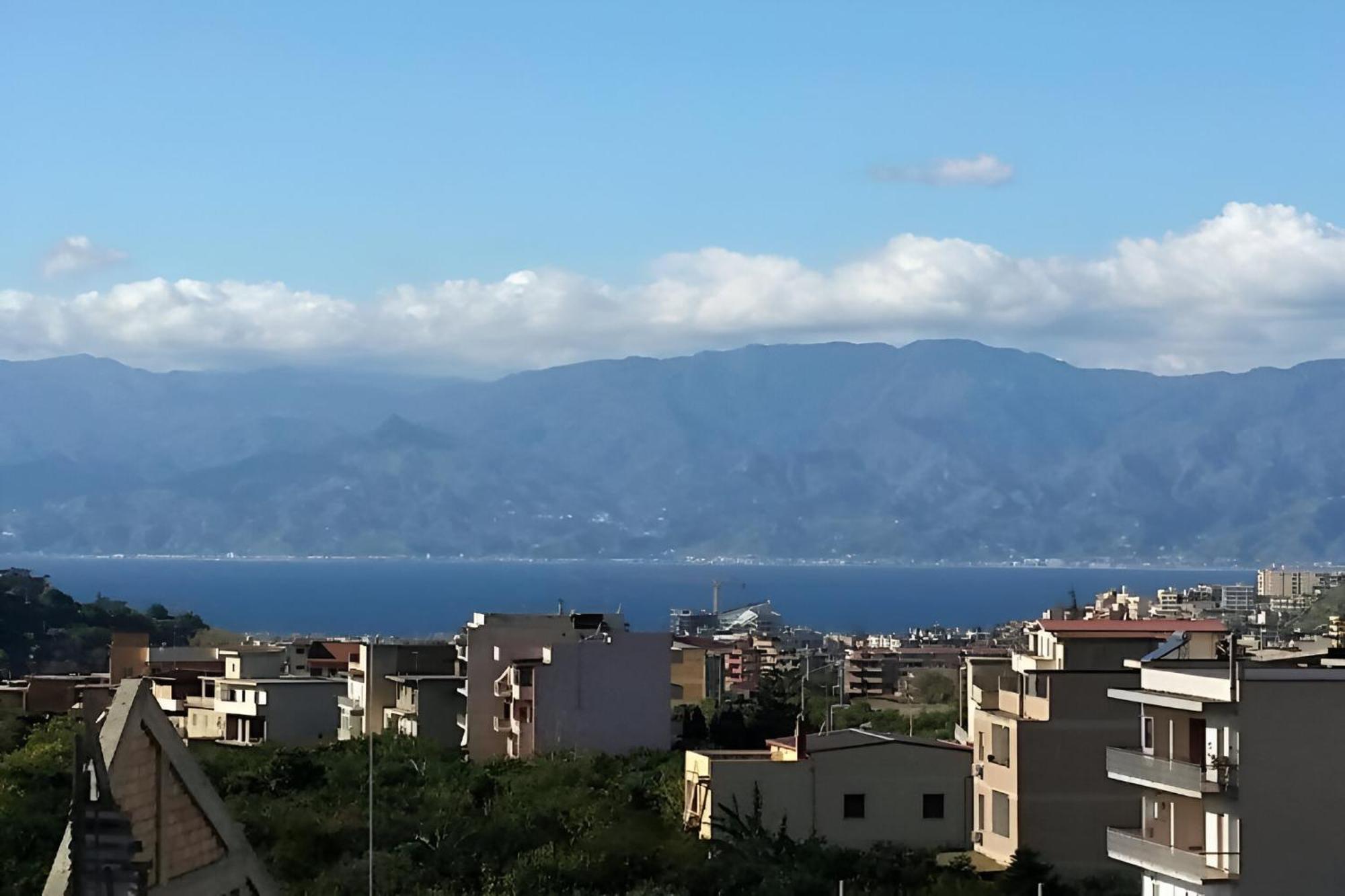Romantico Monolocale Veranda Privata Vista Mare Reggio di Calabria Exterior photo