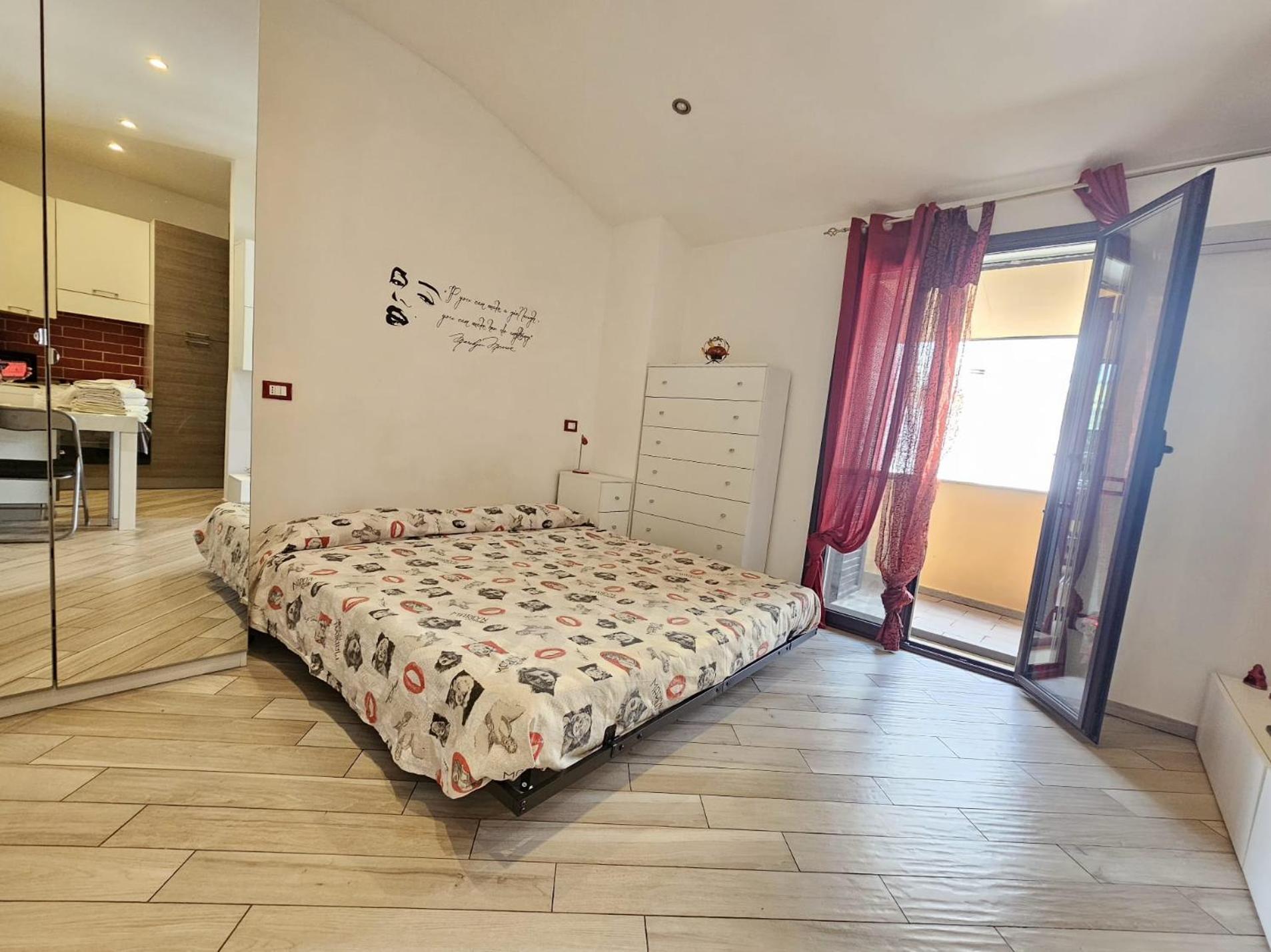 Romantico Monolocale Veranda Privata Vista Mare Reggio di Calabria Exterior photo